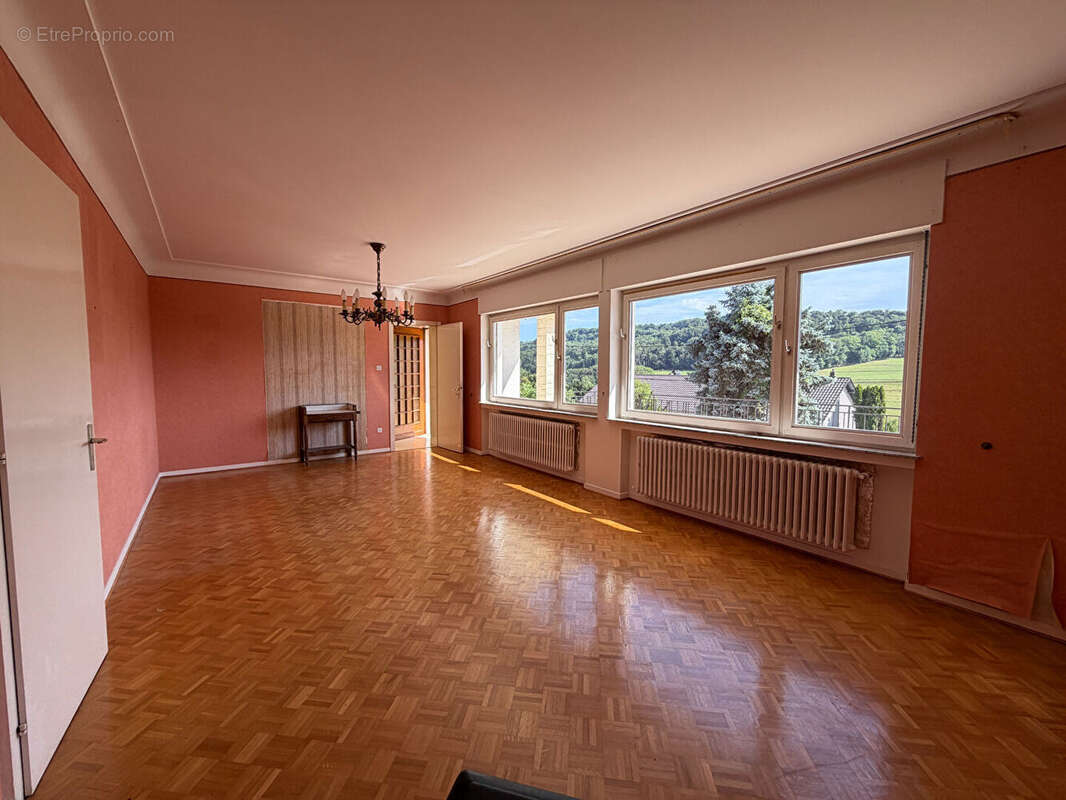 Maison Apach 6 pièce(s) 125.13 m2 - photo 2