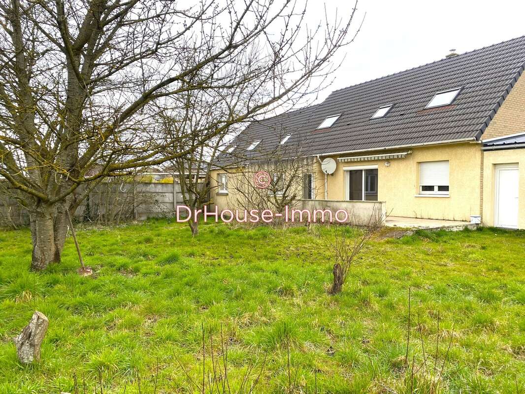 Maison à COURCELLES-LES-LENS