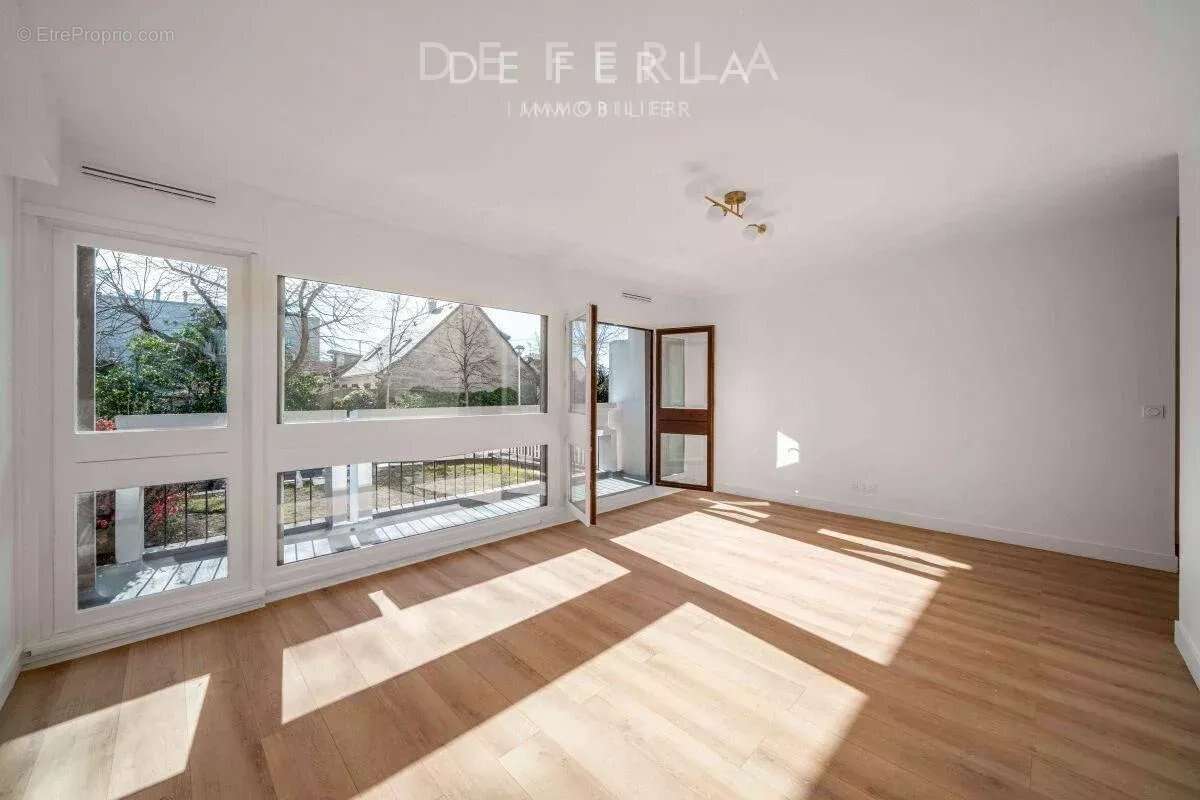 Appartement à RUEIL-MALMAISON