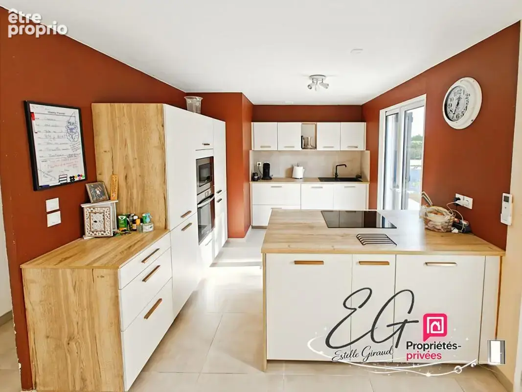 Villa de plain pied, 3 Chambres, Garage, Terrasse, Plus de 3 200 m² de terrain - photo 8