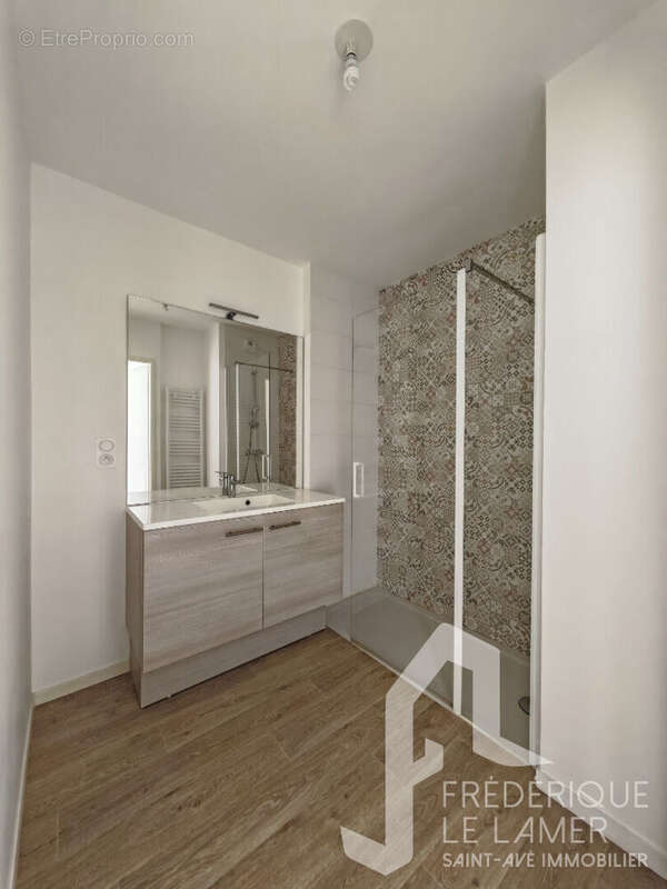 Appartement à SAINT-AVE