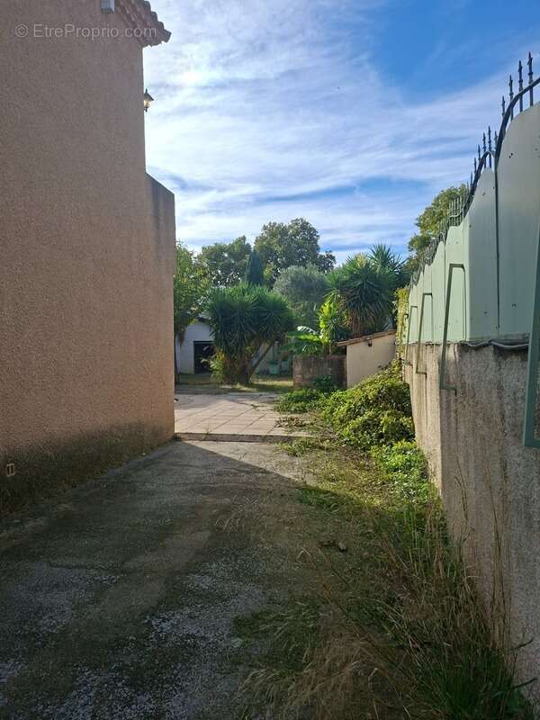 Maison à NIMES