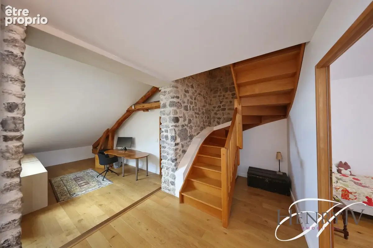 Maison 7 pièces 256 m² à vendre à Saint-Ismier (38330) - photo 6