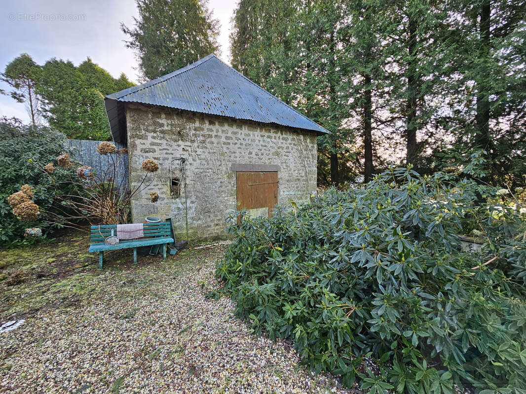 Maison à LONLAY-L'ABBAYE