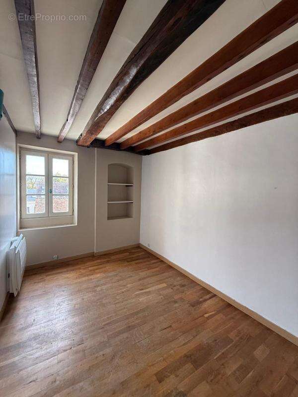 Appartement à MEULAN