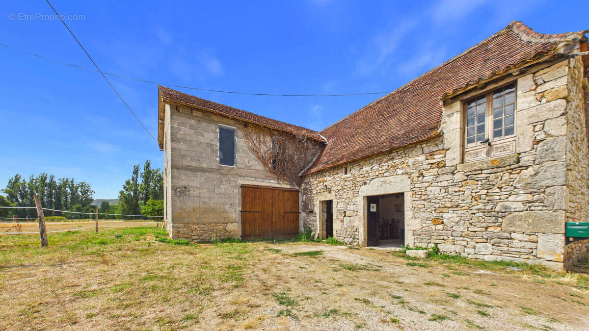 Propriété de charme avec vue dégagée et accès aux rives du Lot - photo 18