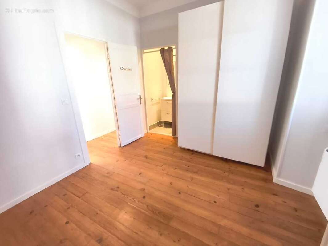 Appartement 56 m² à Saint-Jean-De-Luz  - photo 6