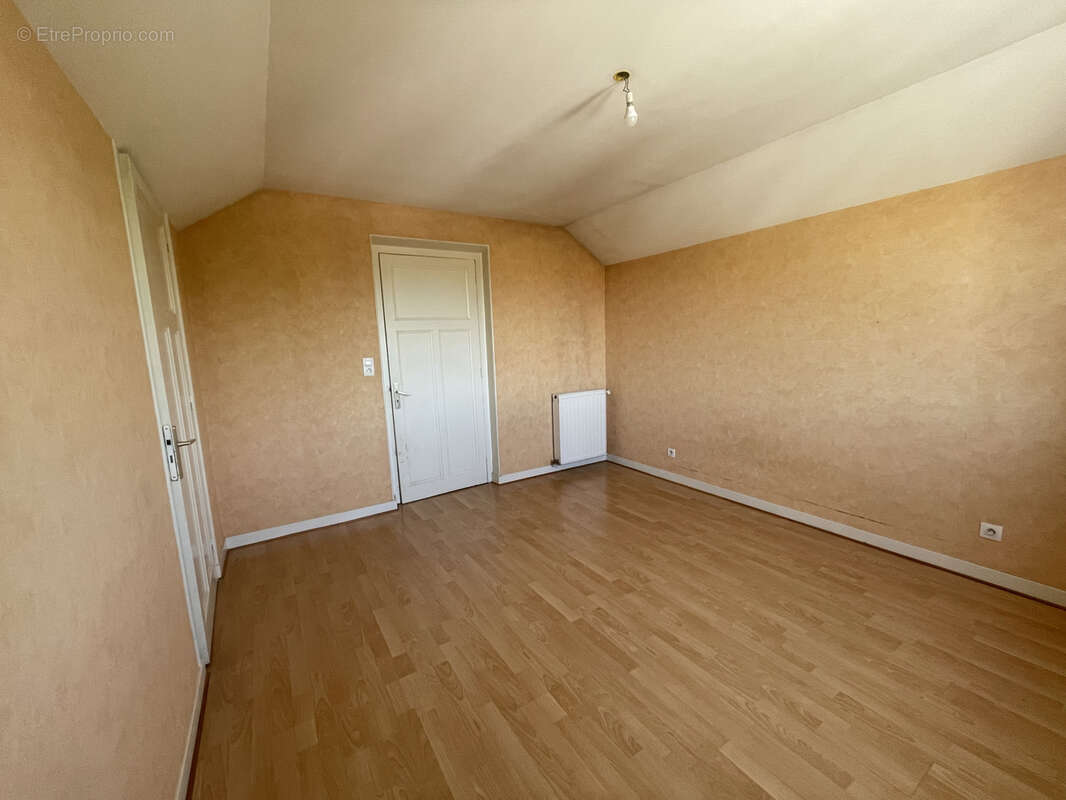 Maison à SAINT-RAMBERT-D'ALBON