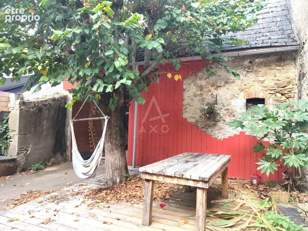 Maison de famille avec garage, dependances et jardin - photo 8
