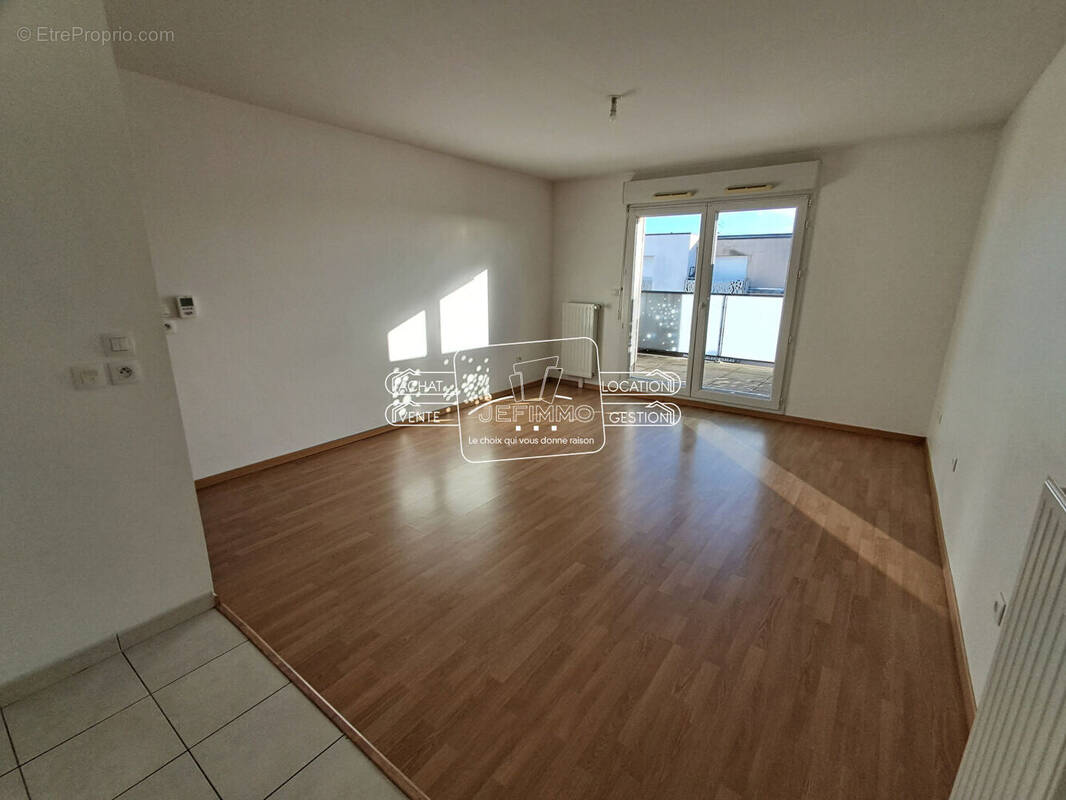 Appartement à SAINTE-LUCE-SUR-LOIRE