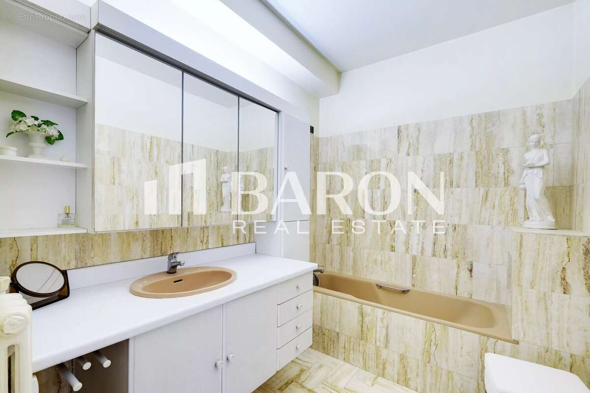 Appartement à SAINT-CLOUD