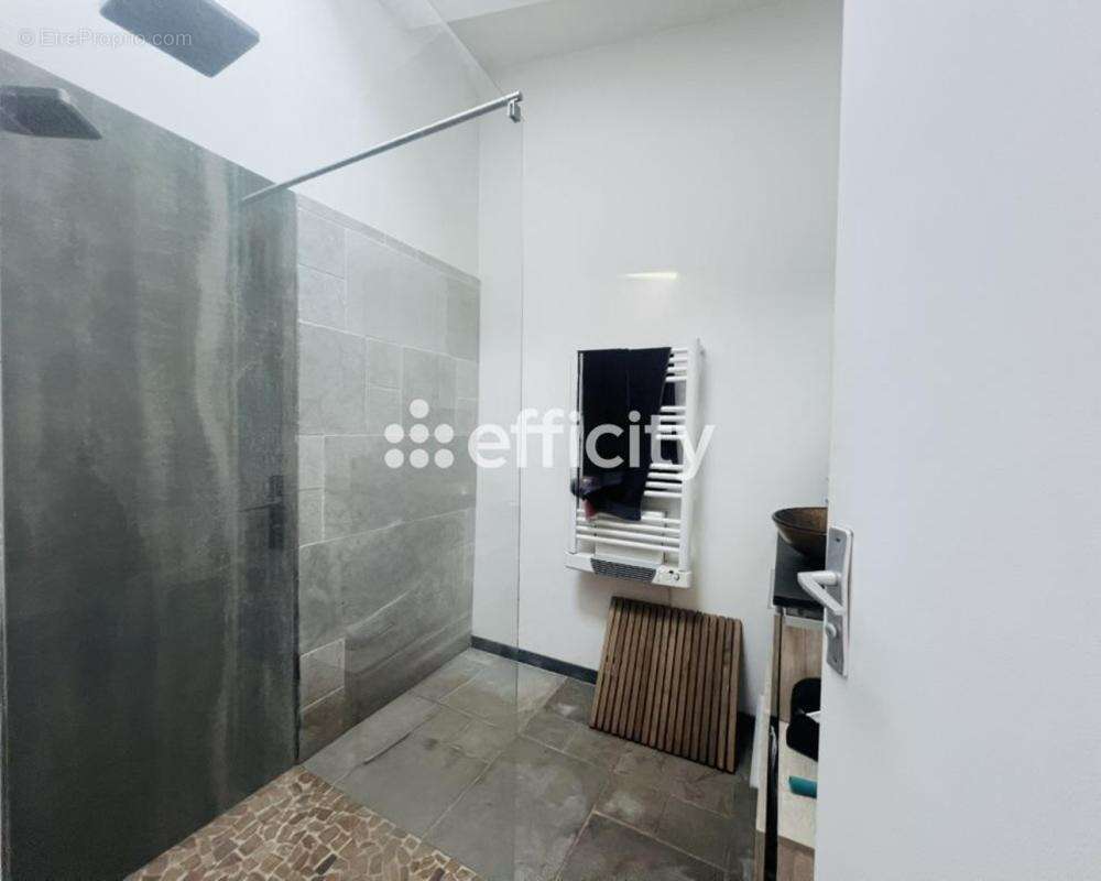 Maison 105 m² à Saint-Nazaire  - photo 18
