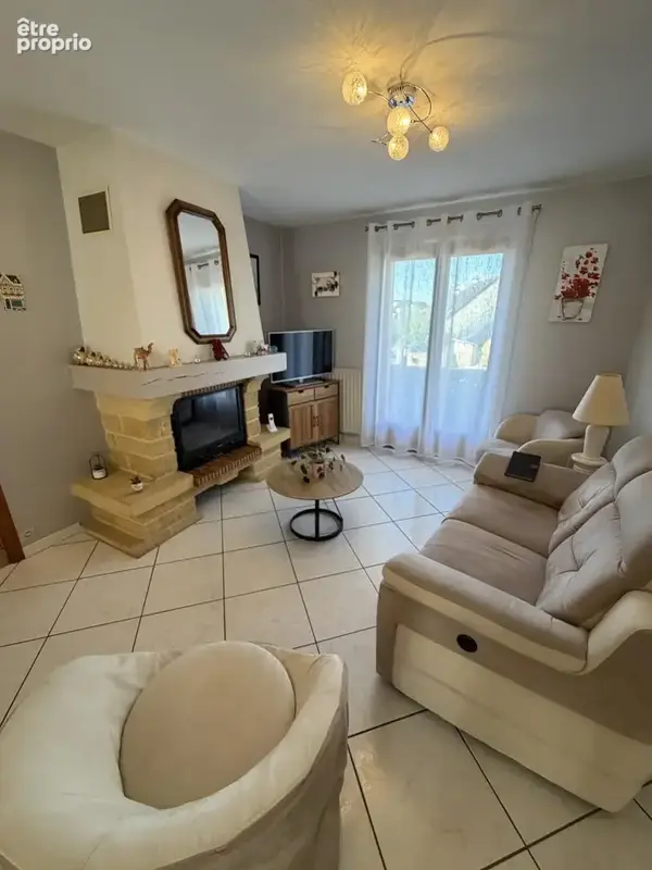 Maison 86 m² à Cholet  - photo 3