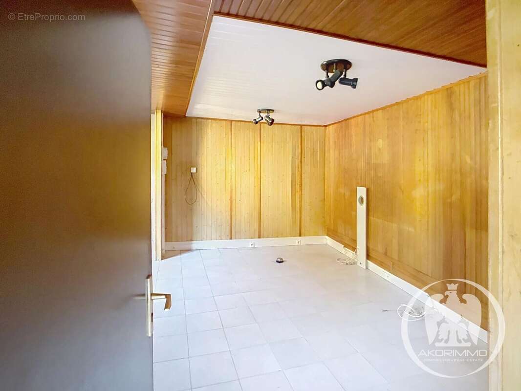 Appartement villa de 85 m² à Saint Sylvestre, Nice - photo 10