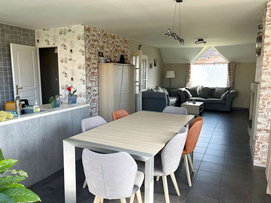 Maison à HENIN-BEAUMONT