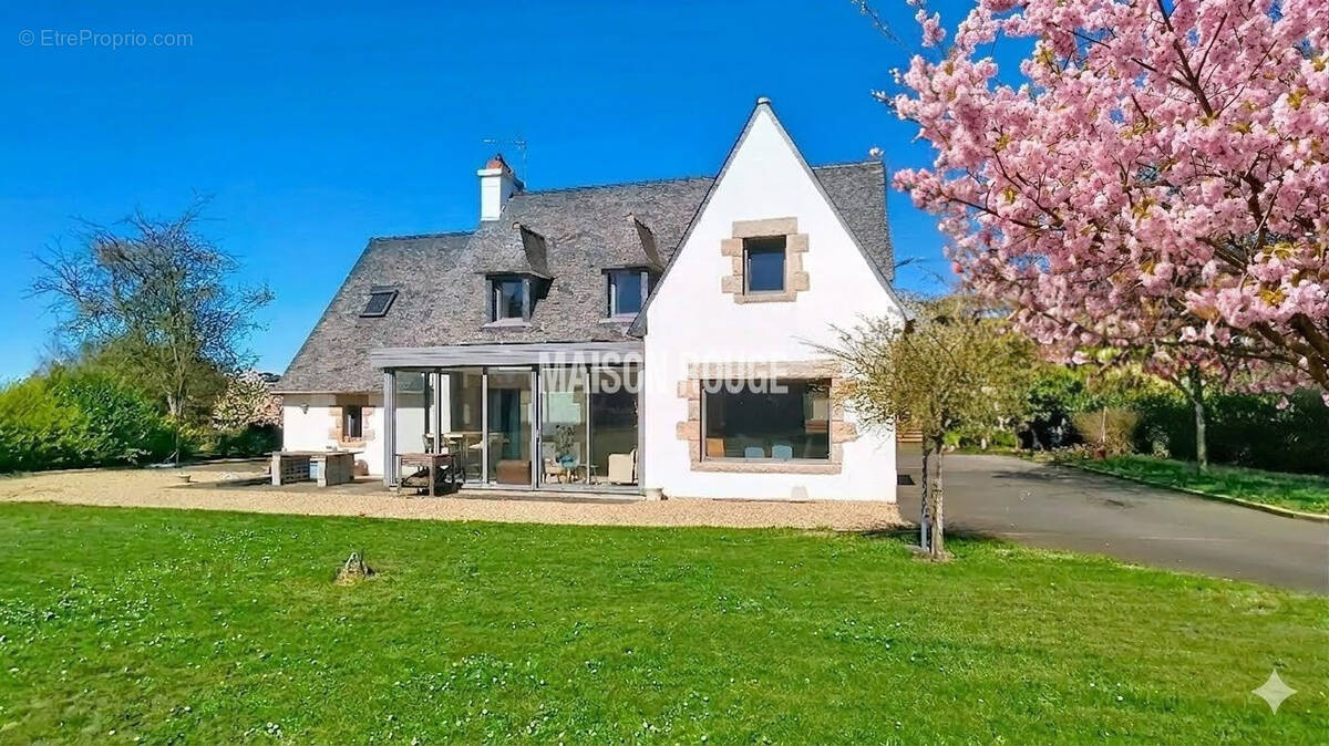 Maison à MINIHY-TREGUIER