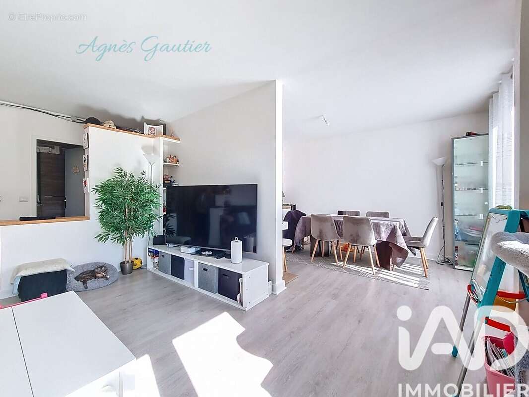 Photo 4 - Appartement à BOISSY-SAINT-LEGER