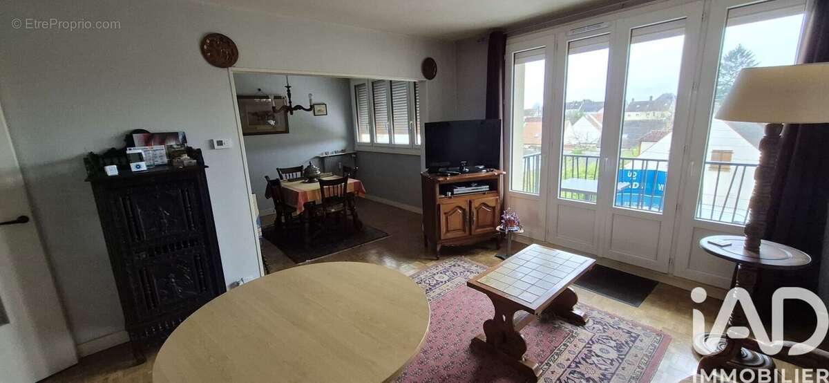 Photo 4 - Appartement à MARGNY-LES-COMPIEGNE