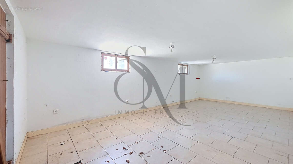 Maison à SAINT-GERMAIN-DES-PRES