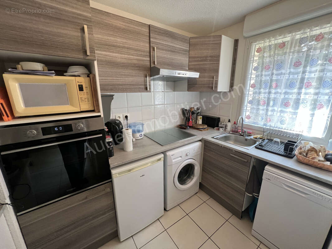 Appartement avec balcon et 2 parkings - photo 3