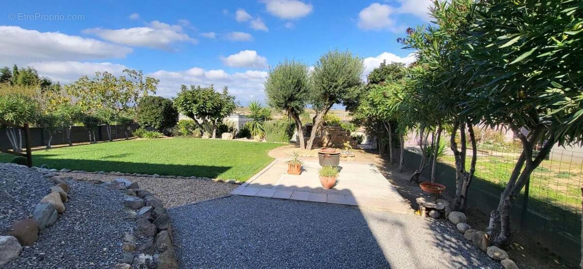 Maison à VENTENAC-EN-MINERVOIS