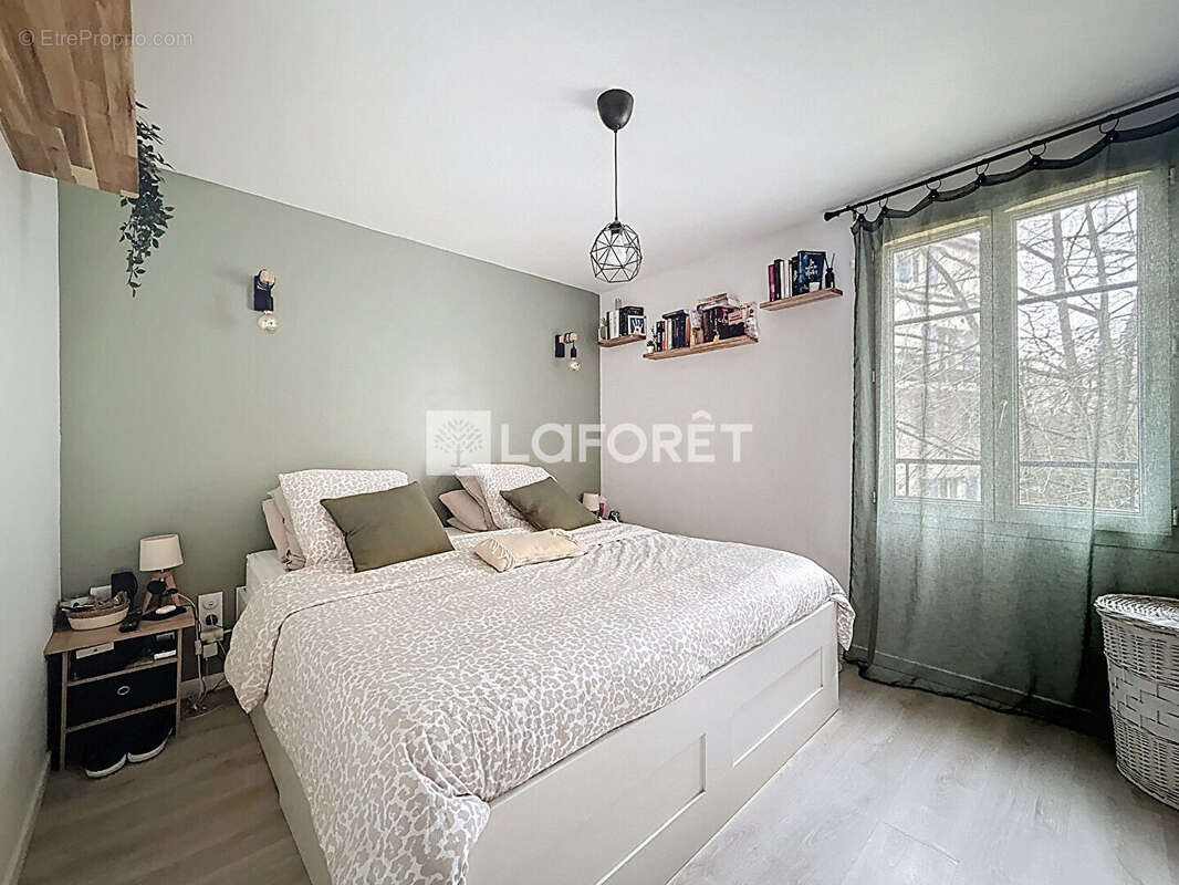 Maison à SAVIGNY-LE-TEMPLE