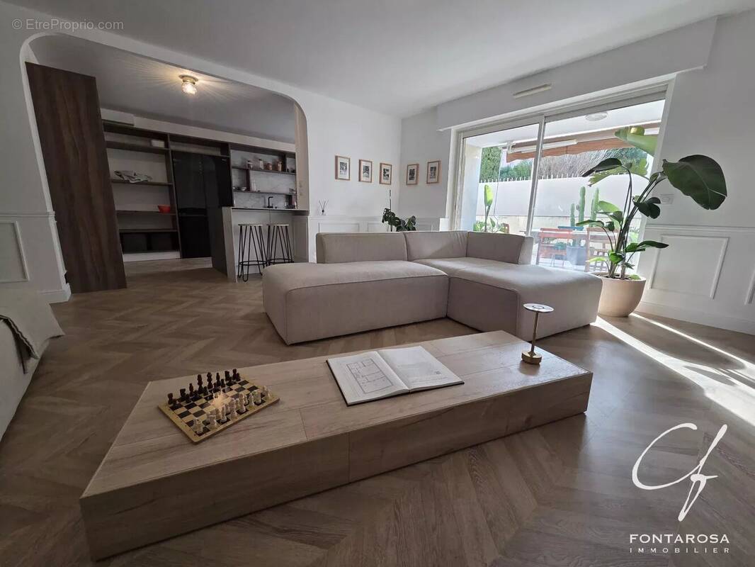 Appartement à SAINT-RAPHAEL