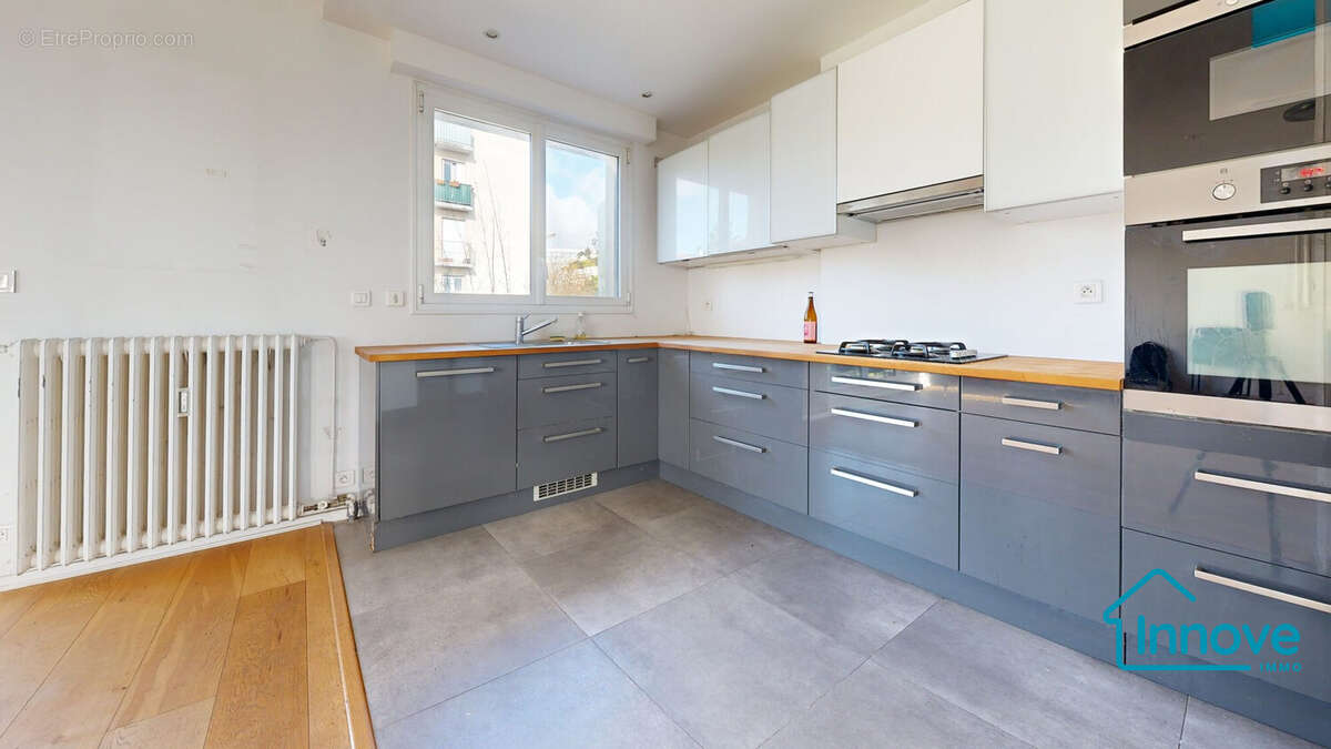 Appartement à SURESNES