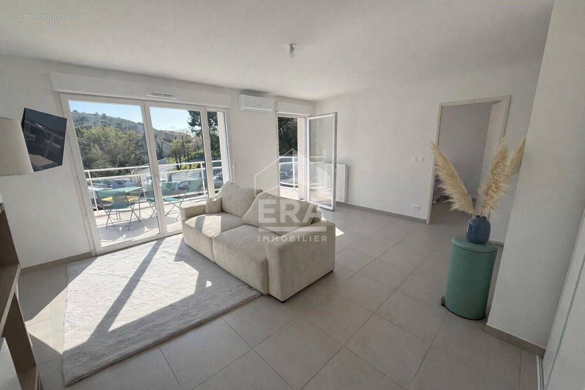 Appartement à SEPTEMES-LES-VALLONS