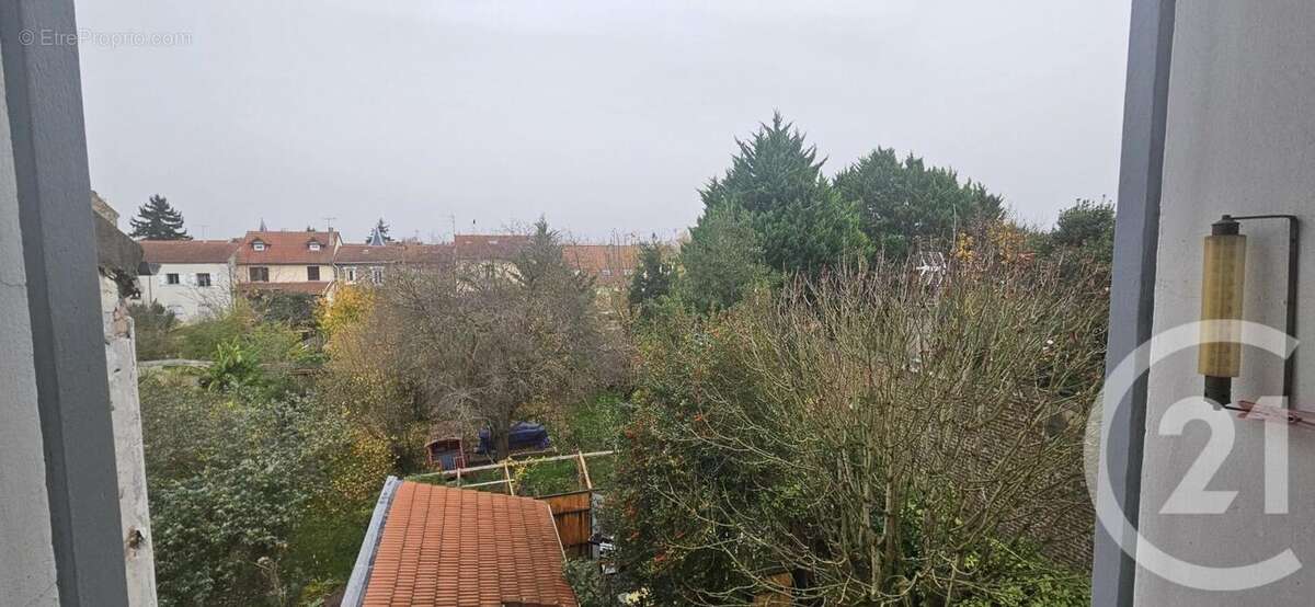 Appartement à CHOISY-LE-ROI