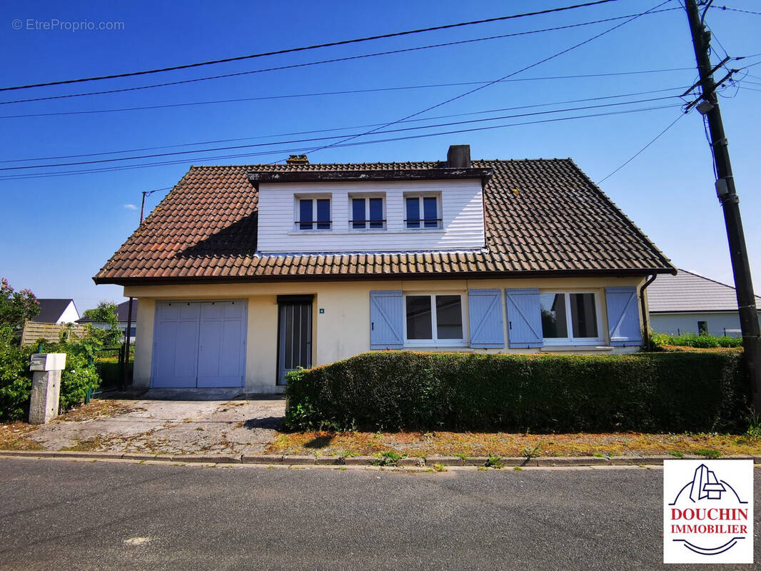 Maison à EMBREVILLE