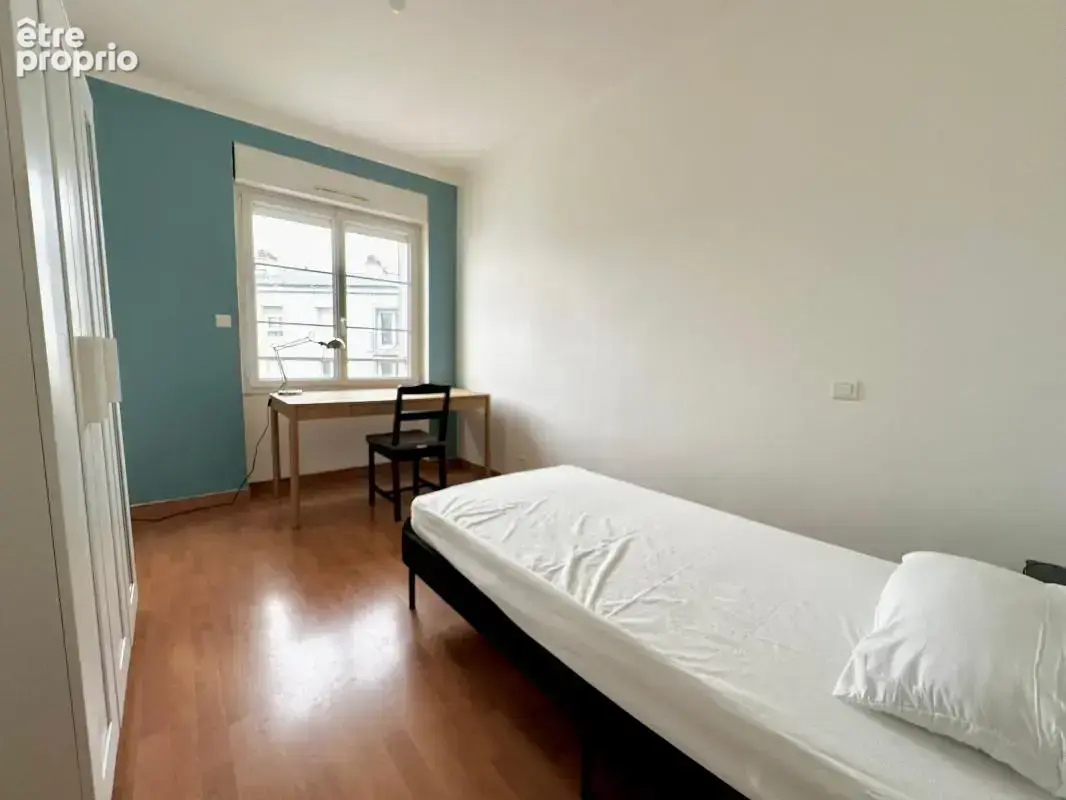 Nouveauté ORPI !! Brest centre, appartement meublé, lumineux avec garage - photo 7