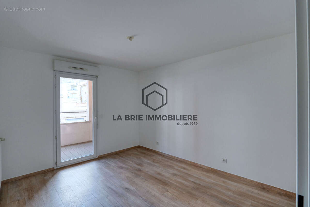 Appartement à JUVISY-SUR-ORGE