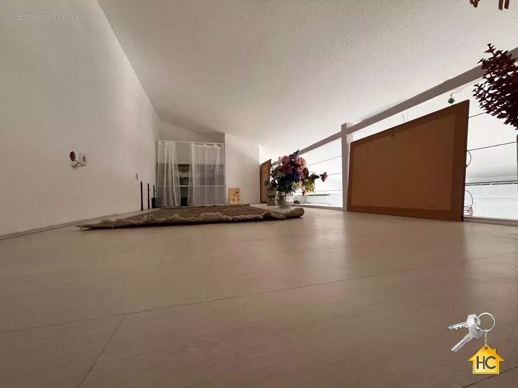 Exclusivite-cannes la bocca-dernier etage - vue mer - dble garage - photo 9