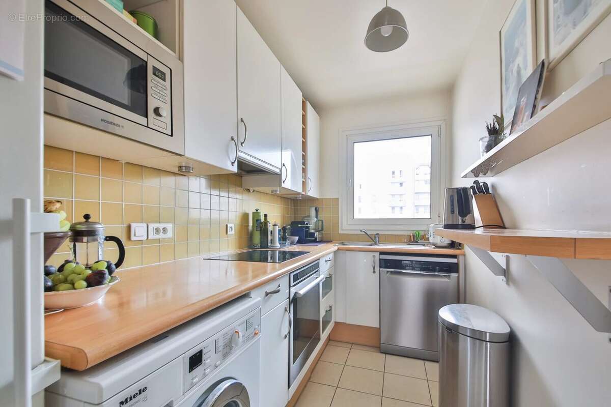 Appartement à ISSY-LES-MOULINEAUX
