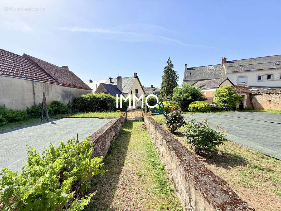 Maison à ECOMMOY