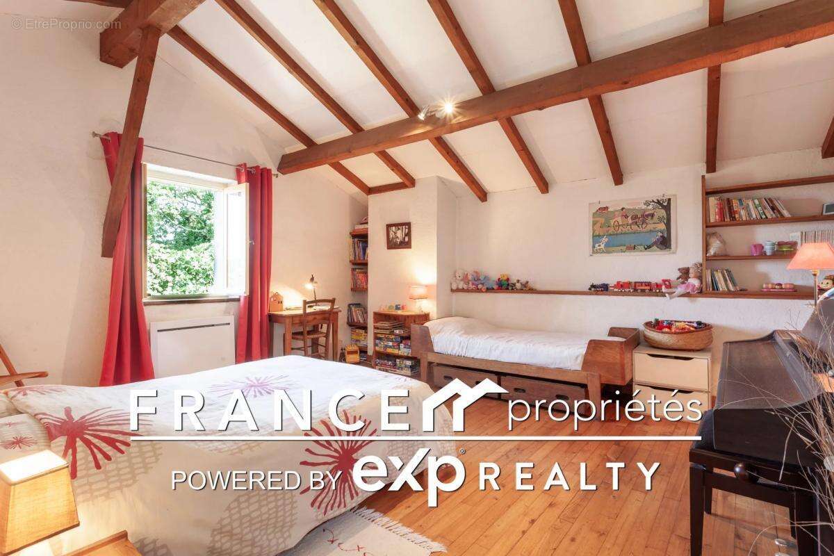 Maison à SALIES-DU-SALAT