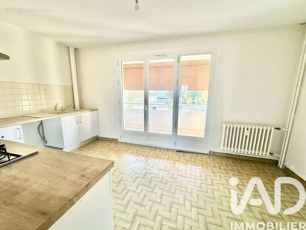 Photo 3 - Appartement à HYERES