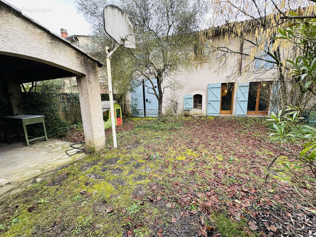 Maison à BRUE-AURIAC