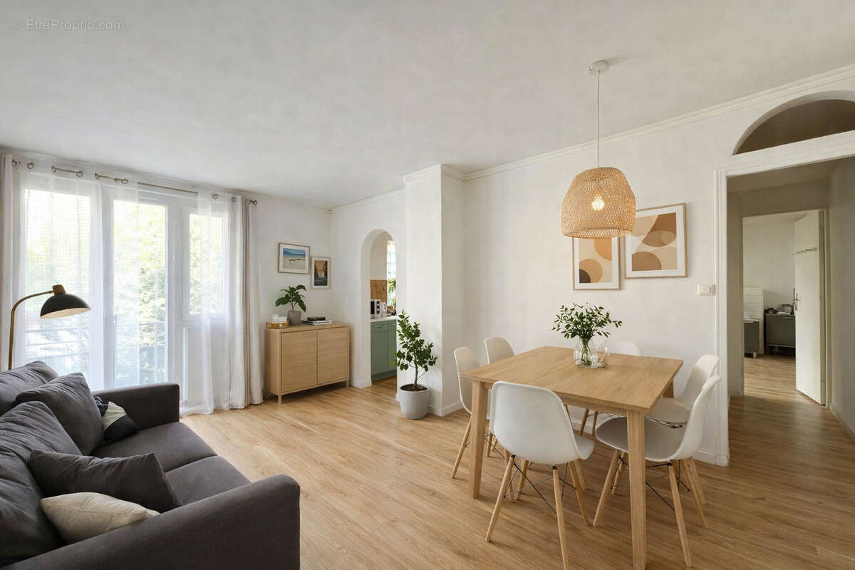 Appartement à CLICHY