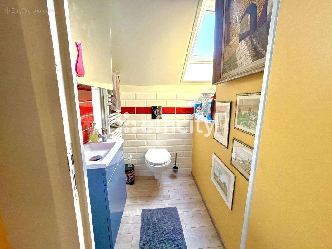 Maison à VILLEMONTOIRE