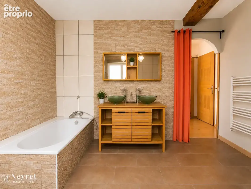 Trévoux — Maison familiale avec cachet, 4 chambres + bureau, chauffage au sol - photo 10