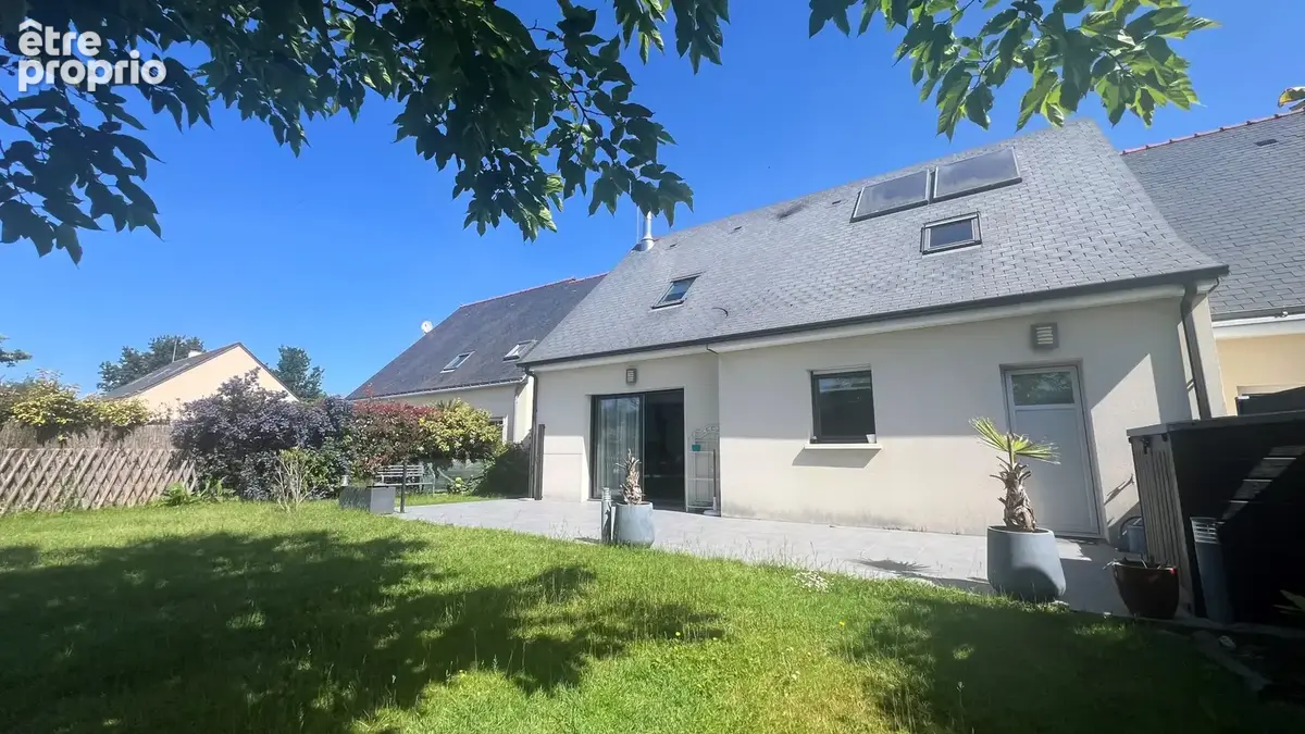 A vendre maison récente saint clement de la place - photo 1