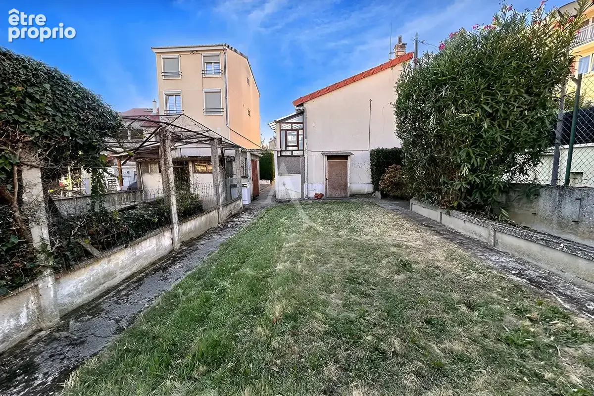 Maison à VITRY-SUR-SEINE