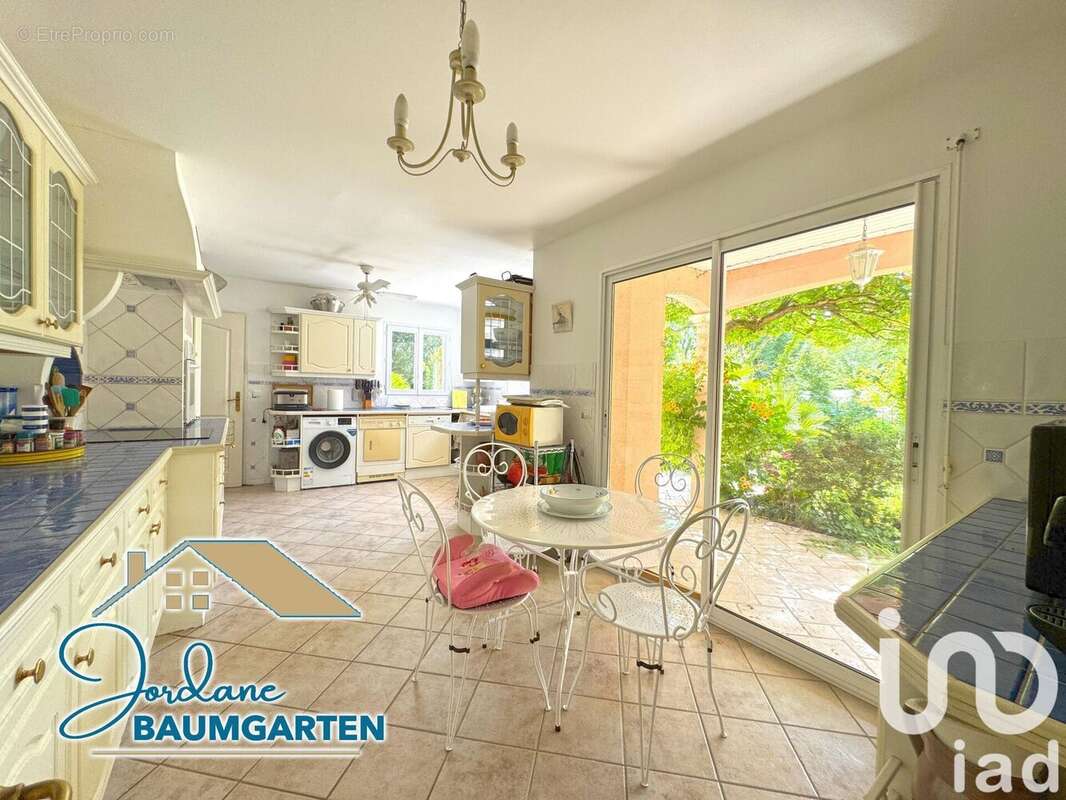 Photo 8 - Maison à SAINT-GEORGES-DE-DIDONNE