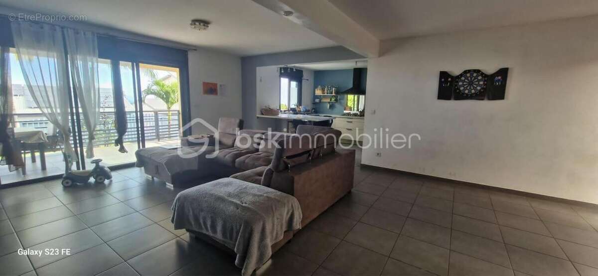 Villa contemporaine de 127 m² – Mont Vert Les Hauts – Saint-Pierre - photo 9