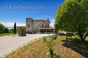 Maison à PUYLAROQUE