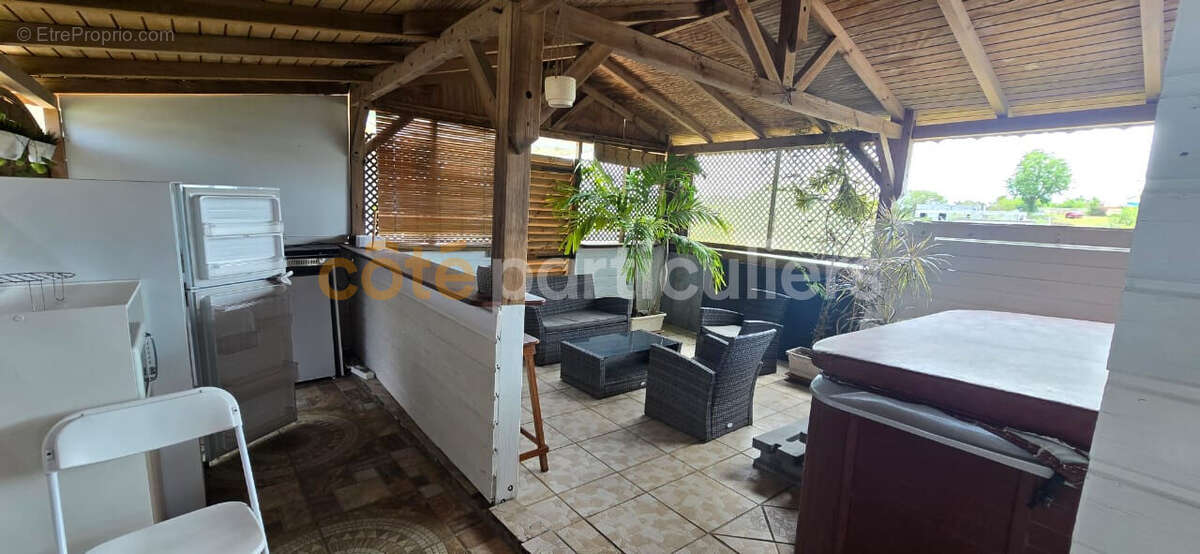 Ensemble immobilier à fort potentiel Sainte Anne 16 pièce(s) 390 m2 - photo 18