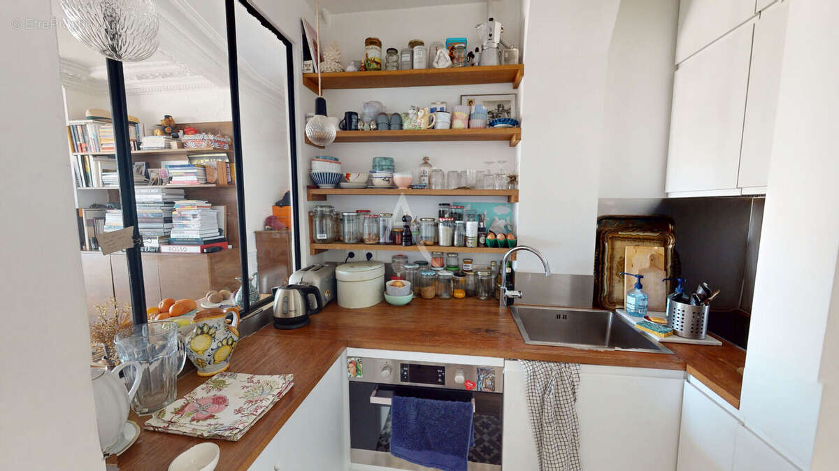 2 pièces avec BALCON et vue très dégagée ! - photo 4