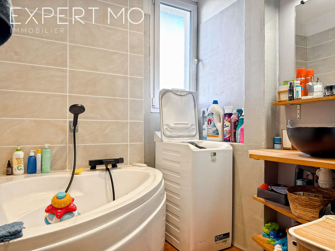 Appartement à BEZIERS